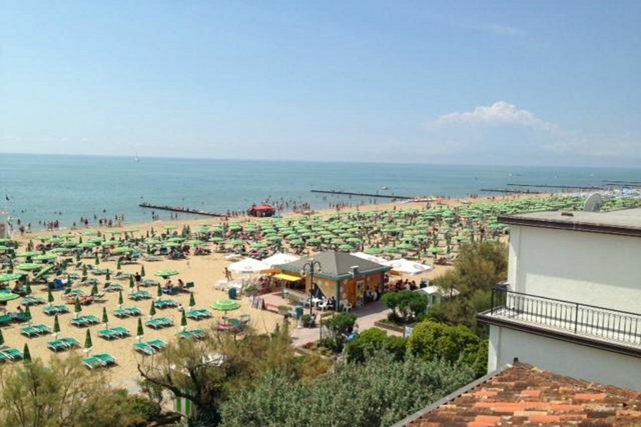 Hotel Bellariva Lido di Jesolo Esterno foto